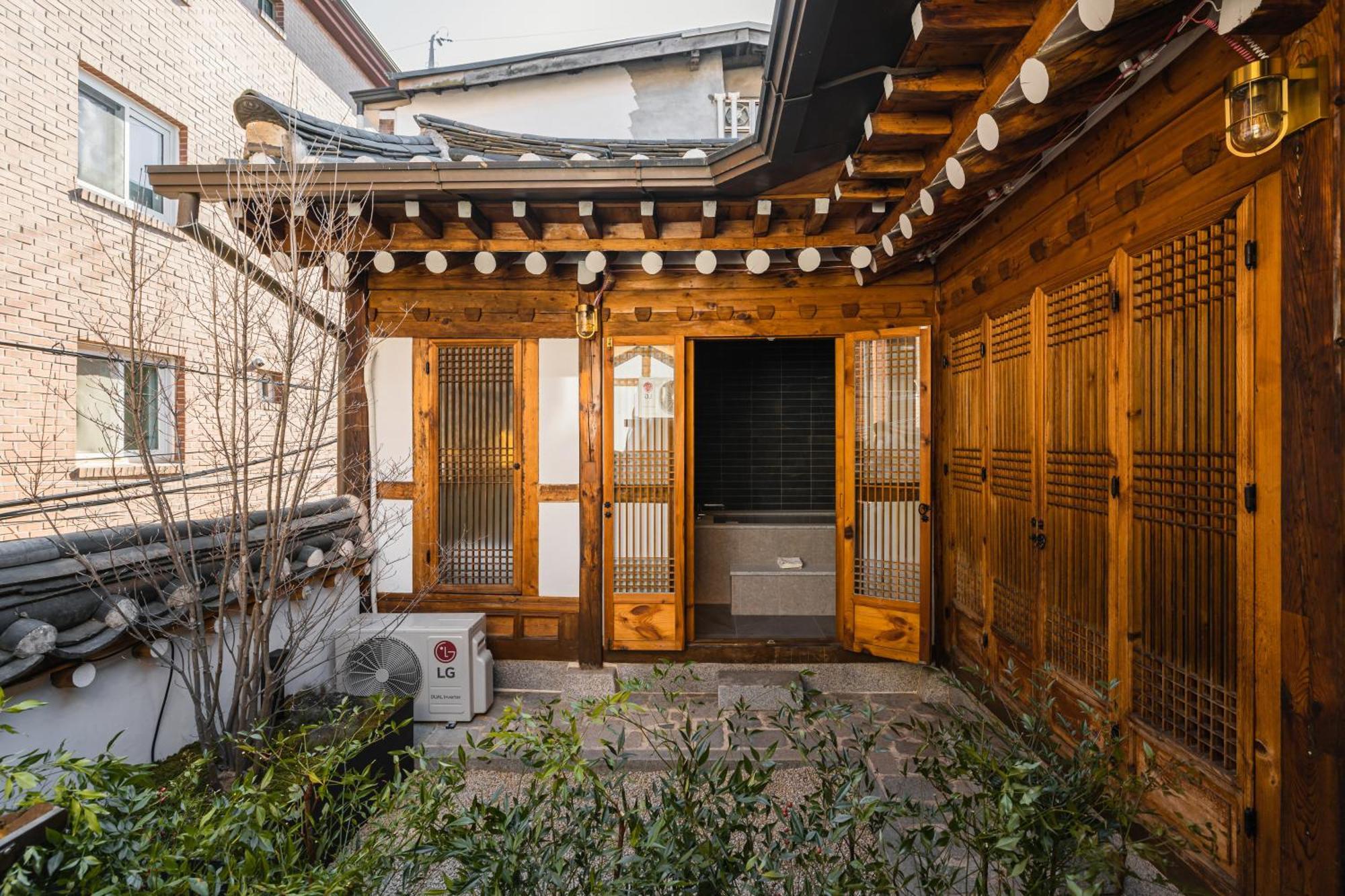 Villa Warm Nest Retreat